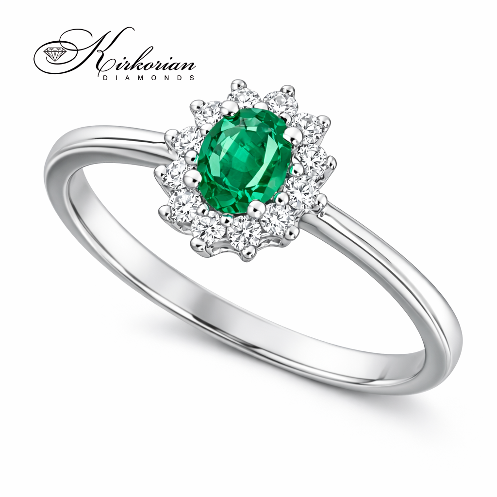Луксозен годежен пръстен от бяло злато 14К със смарагд и диаманти 0.14 ct – код RN131