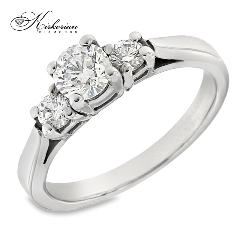 Годежен пръстен от бяло злато 14k с три диаманта 0.60ct KD сертификат K393