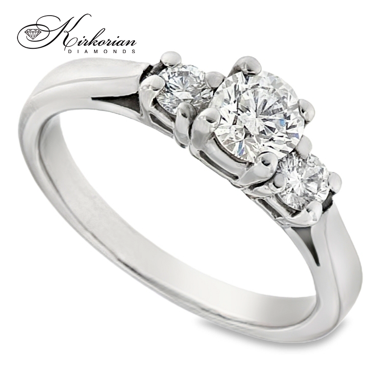 Годежен пръстен от бяло злато 14k с три диаманта 0.60ct KD сертификат K393