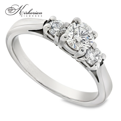 Годежен пръстен от бяло злато 14k с три диаманта 0.60ct KD сертификат K393