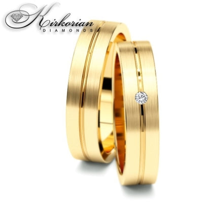Плоски венчални халки WRD058 от бяло и жълто злато с диамант 0.03ct – 5.5мм