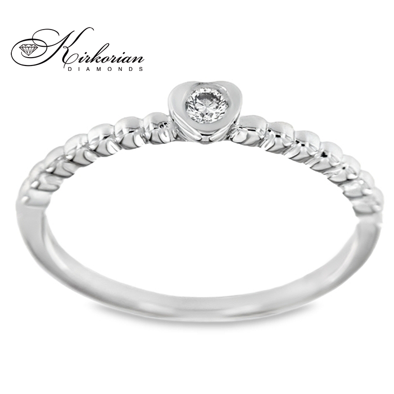 Годежен пръстен от бяло или жълто злато 14К с диамант 0.06 ct – елегантен модел с естествен блясък | K477