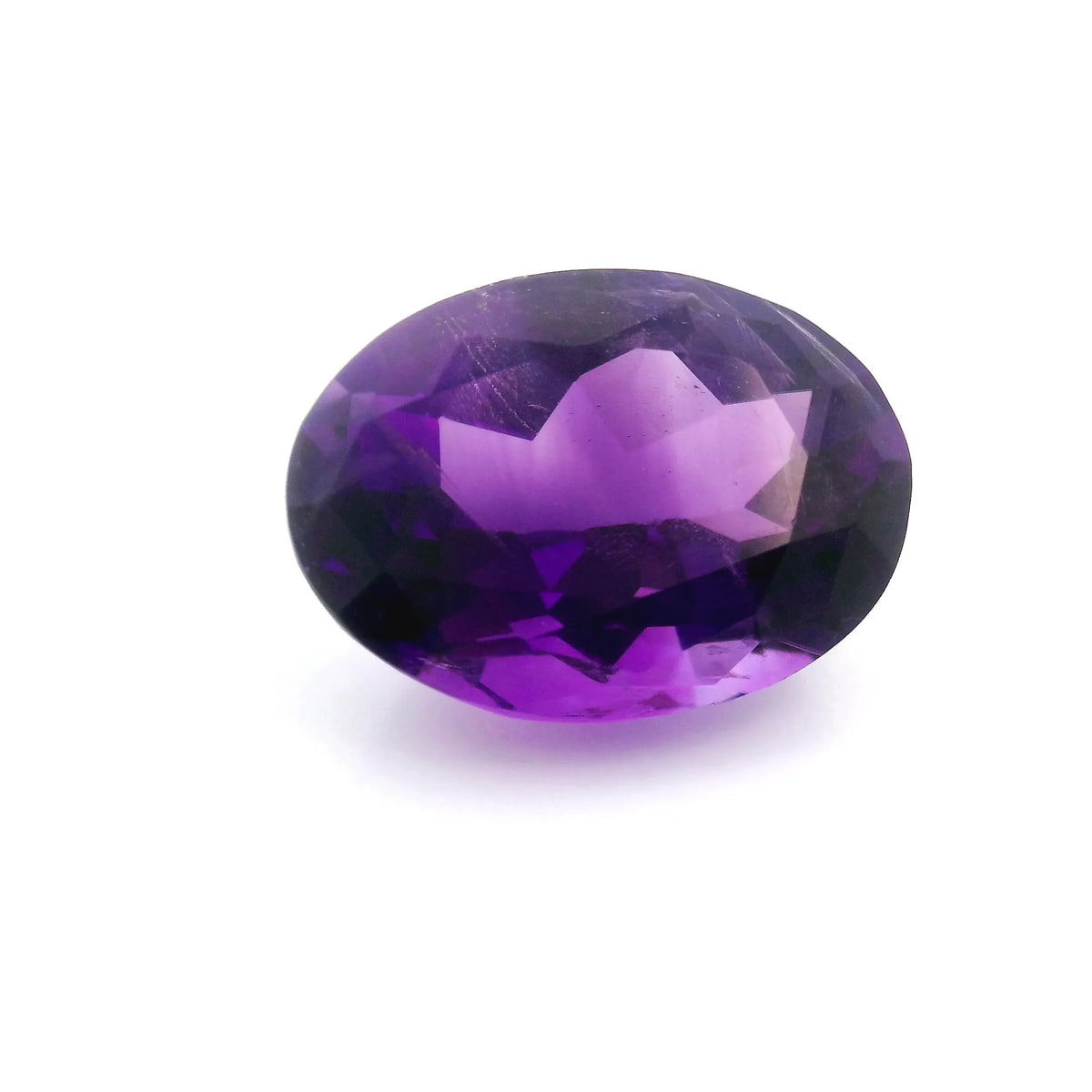 8.78ct Oval Natural Amethyst (Colour Purple, Clarity Slightly Included, Cut Faceted)