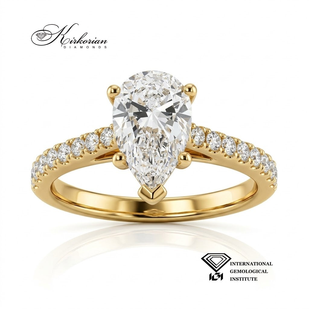 Пръстен BE977F с Pear диамант и странични диаманти 0.26 ct, изглед отпред