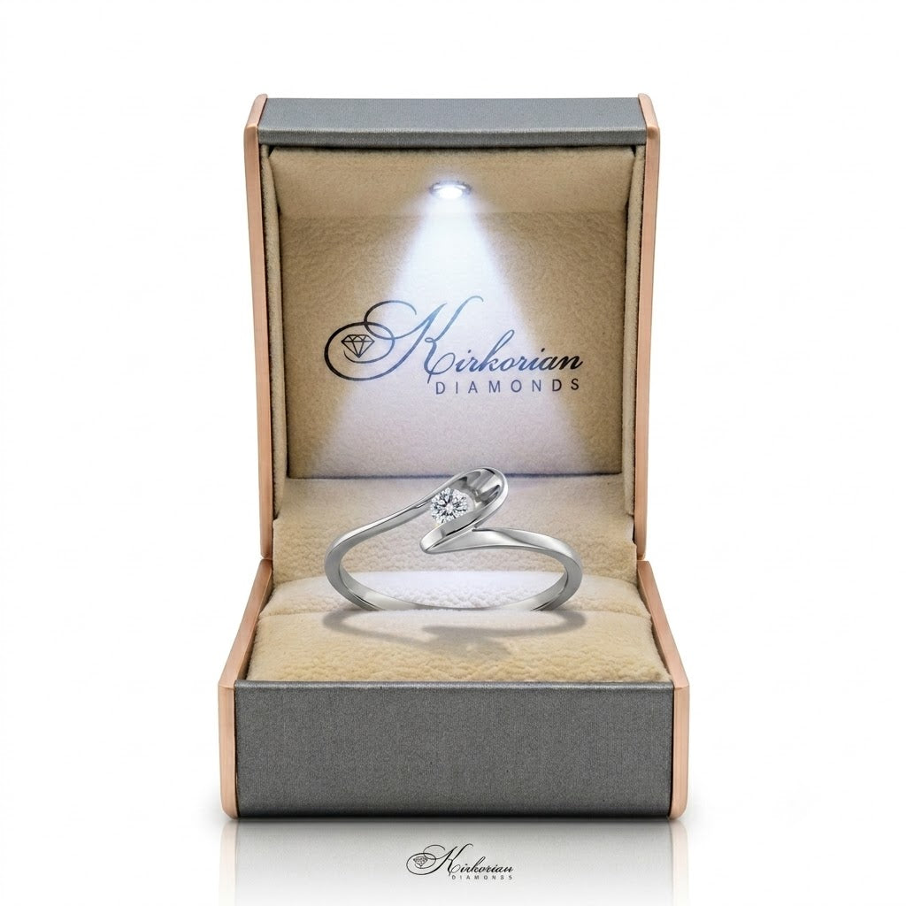 14K white gold engagement ring with 0.10 ct diamond – code K115