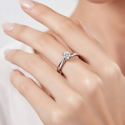 Годежен пръстен от бяло или жълто злато 14К с диамант 0.20 ct – код K346