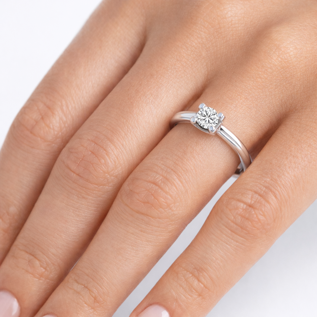 годежен пръстен с диамант 0.25 ct на ръка бяло злато 14K класически модел K544