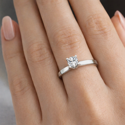 Класически годежен пръстен от бяло злато 14k с диамант 0.30ct GIA сертификат K641