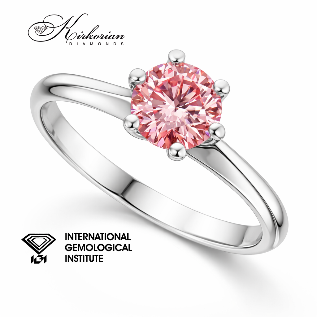 Пръстен с централен розов диамант 0.78 ct Fancy Vivid Pink 14K бяло злато IGI детайл фасети LG624