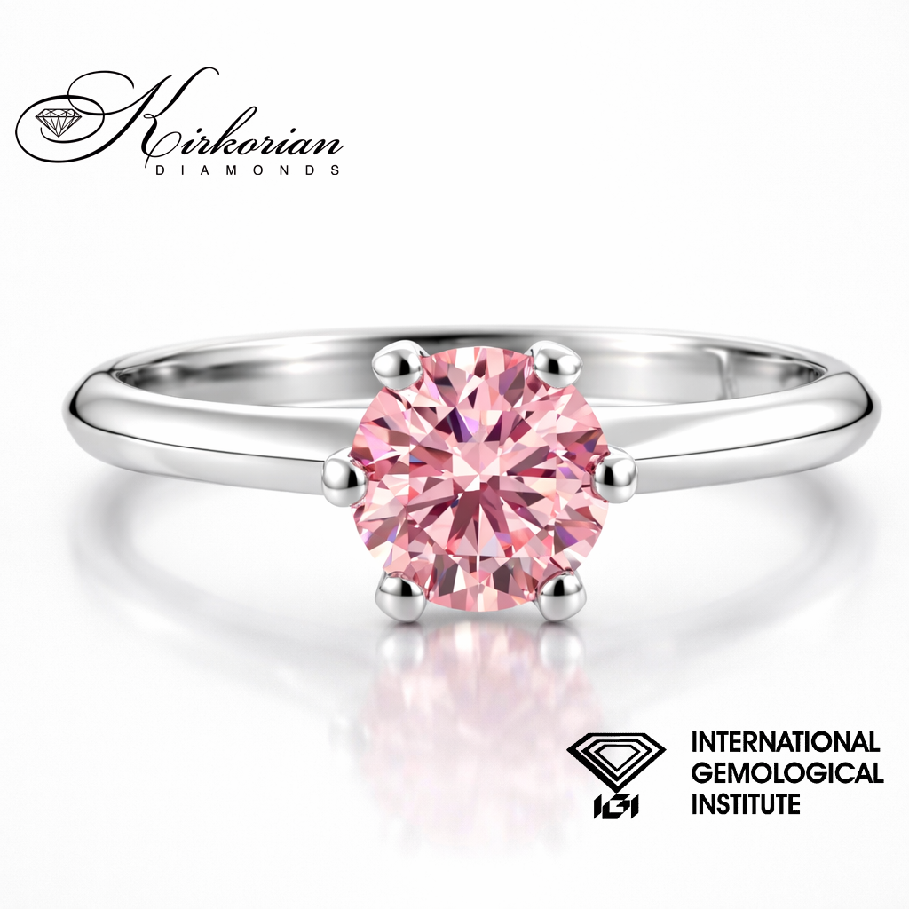 Годежен пръстен Fancy Vivid Pink розов диамант 0.78 ct 14K бяло злато IGI сертификат близък план LG624