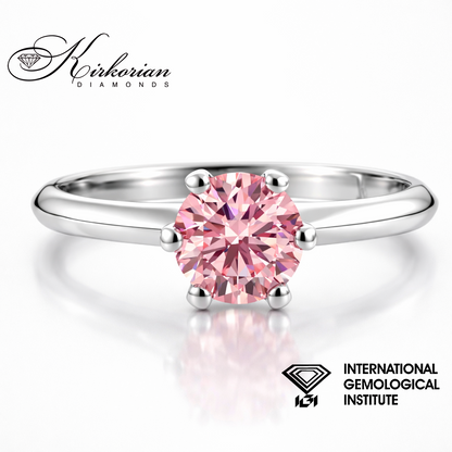 Годежен пръстен Fancy Vivid Pink розов диамант 0.78 ct 14K бяло злато IGI сертификат близък план LG624