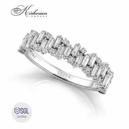 Брачна халка с естествени диаманти Round Brilliant и Baguette от KIRKORIAN DIAMONDS