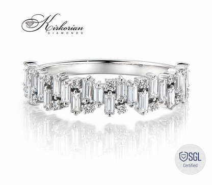 Елегантен дамски пръстен с естествени диаманти Premium diamond wedding band с baguette diamonds