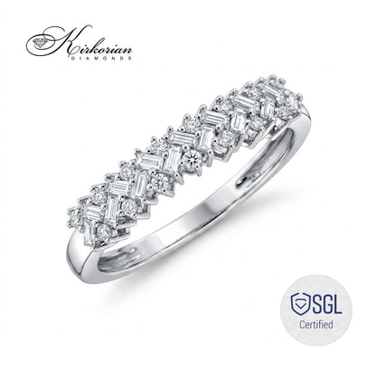 Luxury diamond band with baguette and brilliant cut diamonds