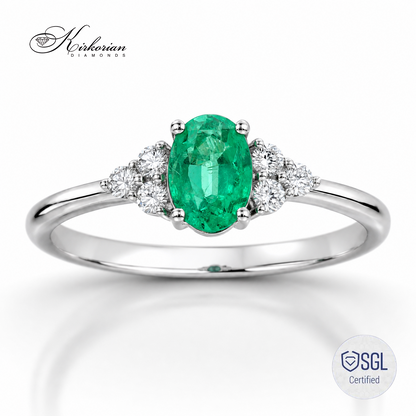 Луксозен emerald diamond ring от бяло злато 585 модел LR4877