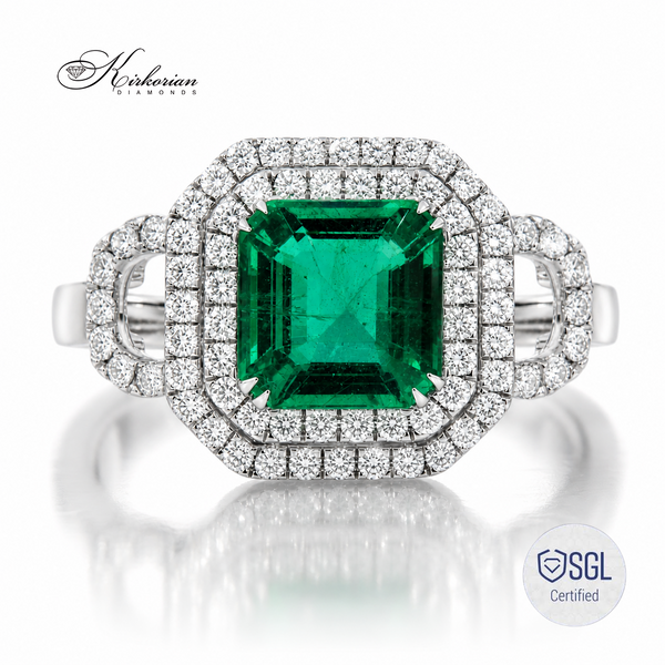Луксозен годежен пръстен от бяло злато 14К със смарагд Emerald Cut 1.87 ct и естествени диаманти 0.45 ct – LR6456EM