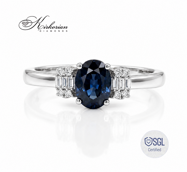 Годежен пръстен с естествен сапфир 0.98 ct и диаманти от бяло злато 14K – Luxury Sapphire Ring LR6301
