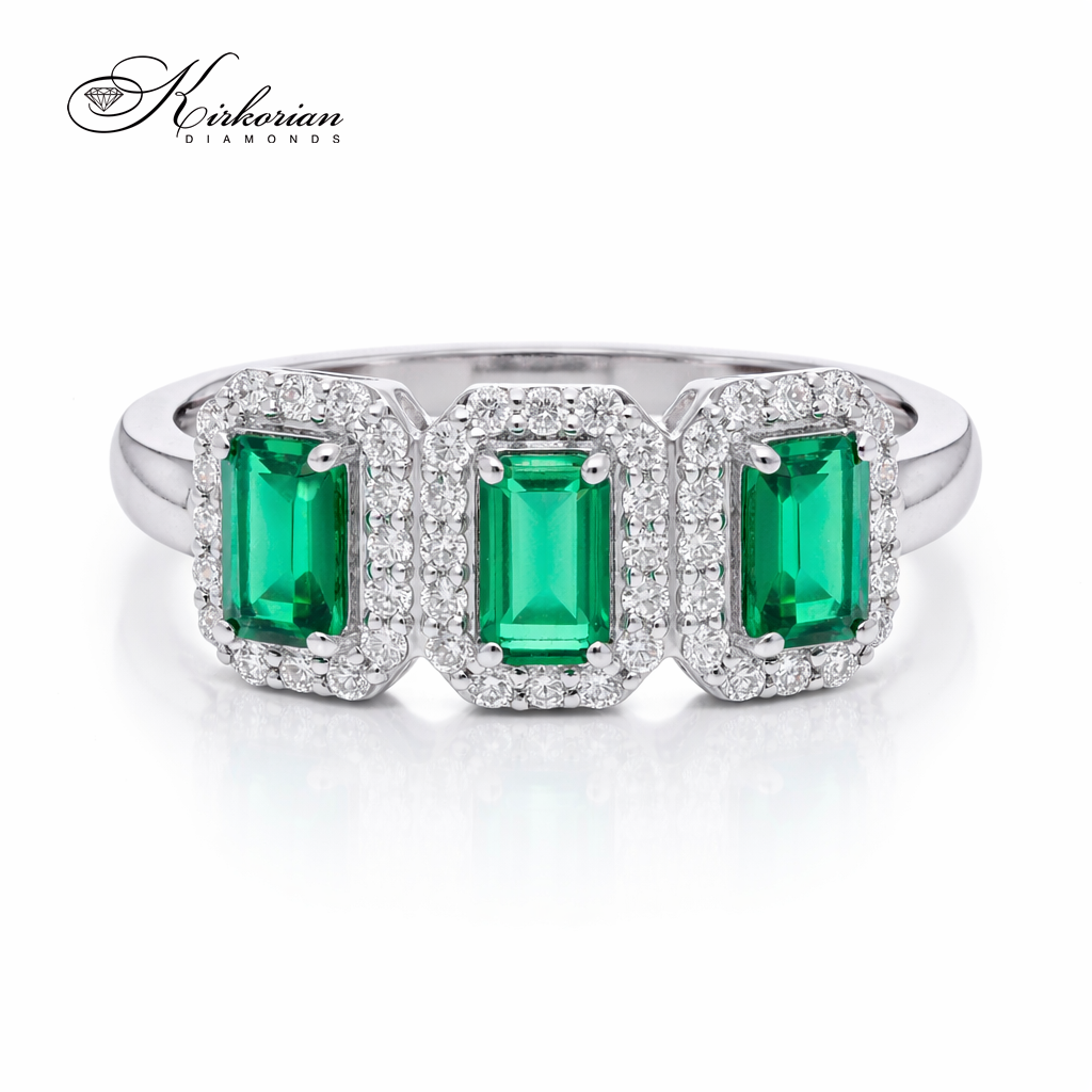 луксозен пръстен със зелен турмалин и диаманти