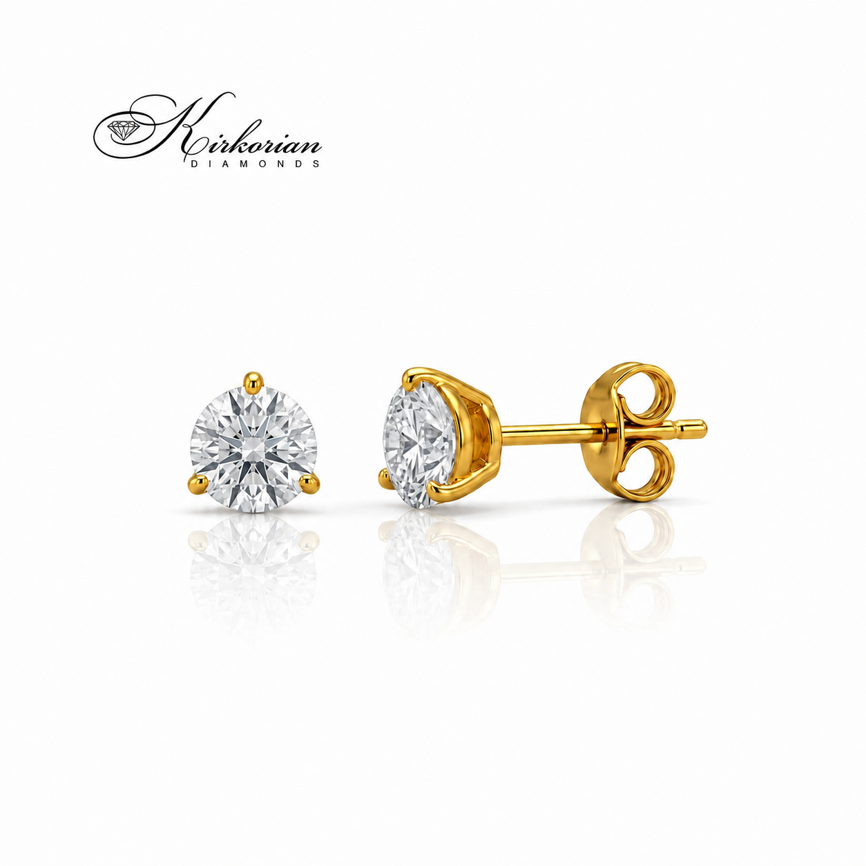 Класически обеци солитер от жълто злато 14K с диаманти 0.34 ct (модел OB124), обков с 3 зъбчета и закопчаване на щифт.