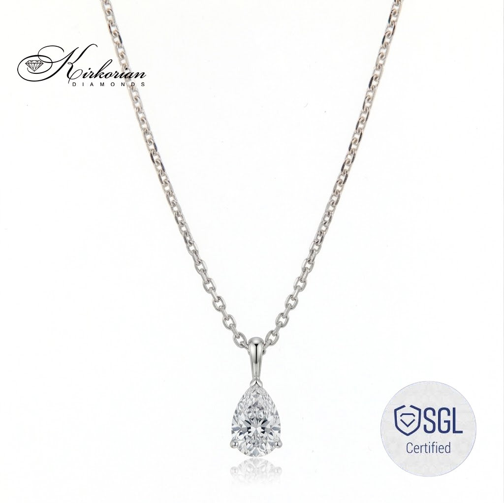 Колие PD10065AF с диамант Pear, цвят F–G, чистота VS–SI и международен сертификат SGL
