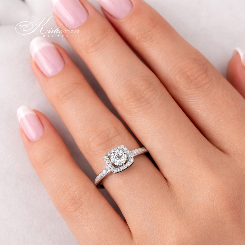 годежен пръстен с диаманти 0.29 ct бяло злато 14К RN27 на ръка
