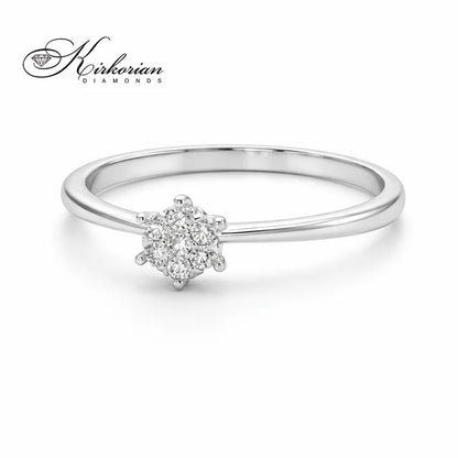 Годежен пръстен с диаманти 0.11 ct от бяло злато 14К – брилянтен клъстер дизайн на достъпна цена