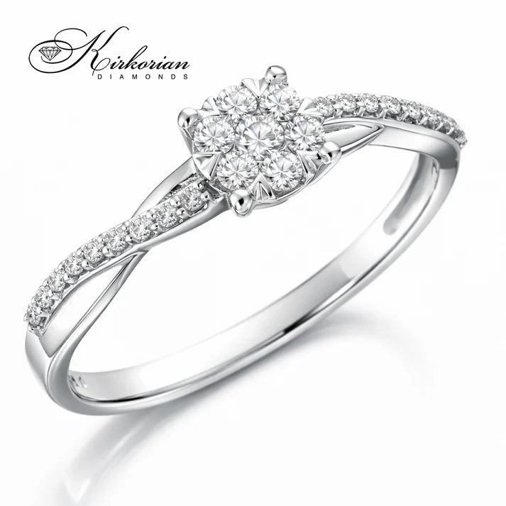 луксозен пръстен с диаманти 0.22 ct