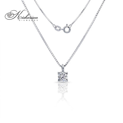 Студийна снимка на колие Kirkorian Diamonds от бяло злато с висулка с диамант 0.07 ct и означени размери 2.80 мм.