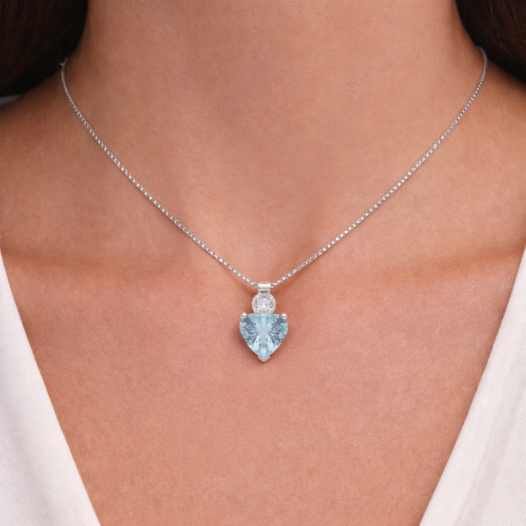 Колие Сърце от Бяло Злато 18К с Аквамарин 1.00 Карата и Диамант 0.02 Карата - Код S244591 | Kirkorian Diamonds
