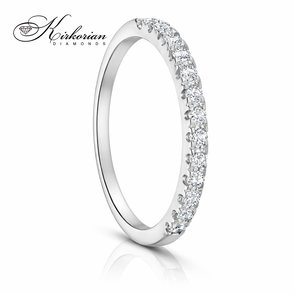 Eternity пръстен от бяло злато 18K с диаманти 0.20 ct страничен изглед – фин диамантен пръстен с кръгли диаманти, KD сертификат, S248314
