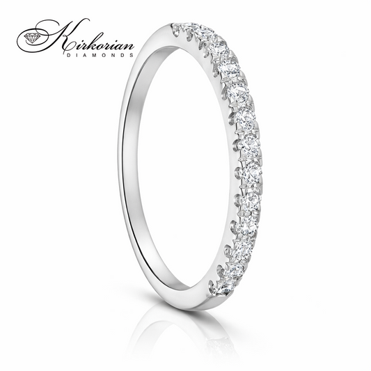 Eternity пръстен от бяло злато 18K с диаманти 0.20 ct страничен изглед – фин диамантен пръстен с кръгли диаманти, KD сертификат, S248314
