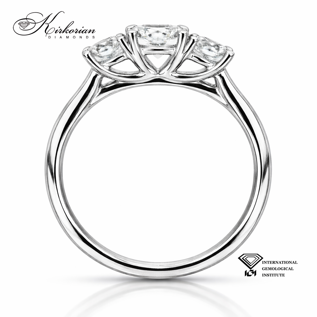 Луксозен годежен пръстен от бяло злато 585 с диаманти 1.06 ct