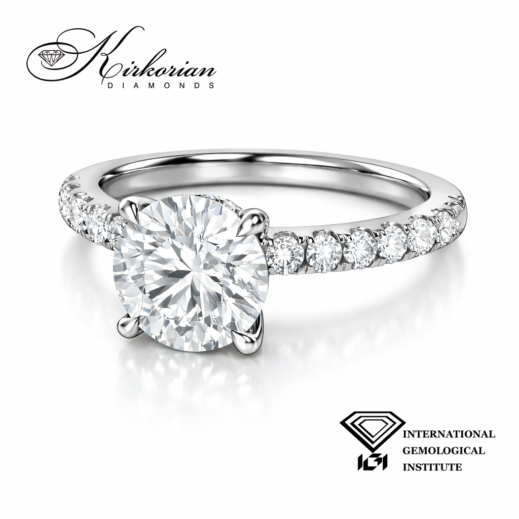 луксозен годежен пръстен бяло злато 14К с допълнителни диаманти 0.46 ct