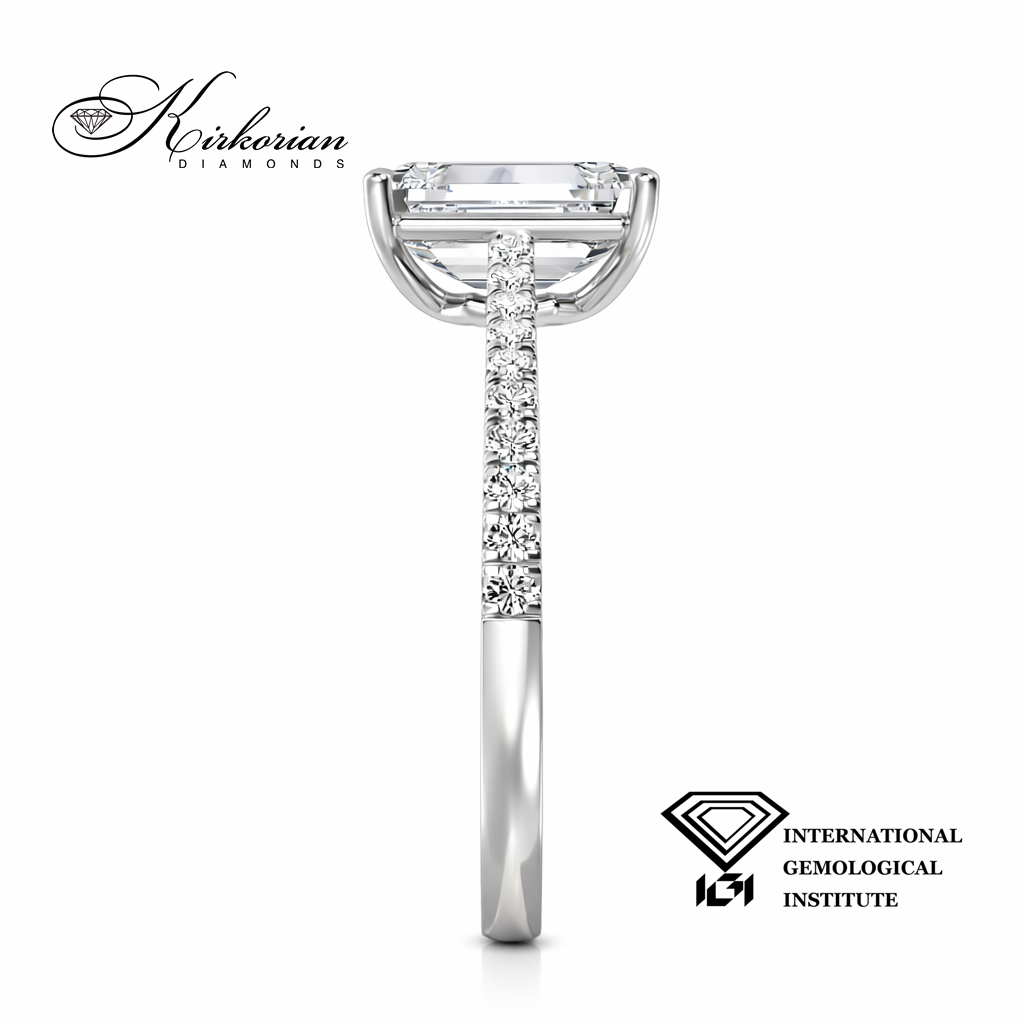 Детайлен ъглов изглед на Emerald диамант 1.58 ct F VVS2 върху бяло злато 14 карата