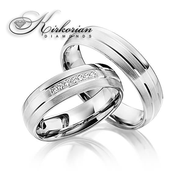 Брачни халки от бяло, жълто или розово злато с диаманти 0.105ct – модел WRD085