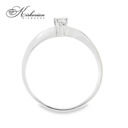 Годежен пръстен от бяло злато 14К с диамант 0.10 ct – класически модел с изчистен дизайн | K116