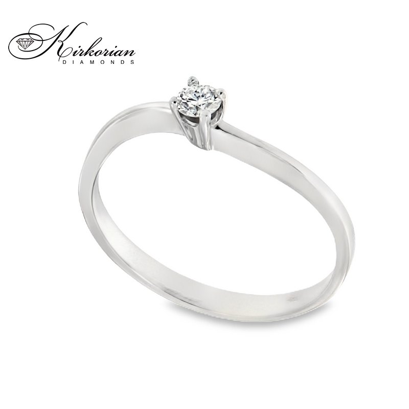 Годежен пръстен от бяло злато 14К с диамант 0.10 ct – класически модел с изчистен дизайн | K116