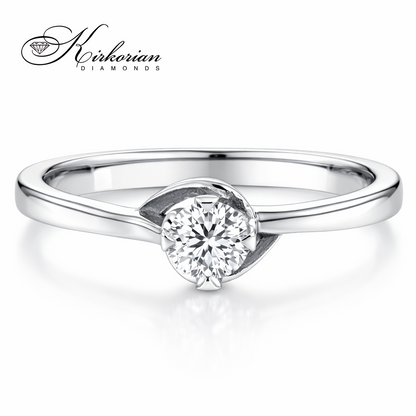 луксозен годежен пръстен бяло злато 14К диамант 0.12 ct K361 близък план блясъ