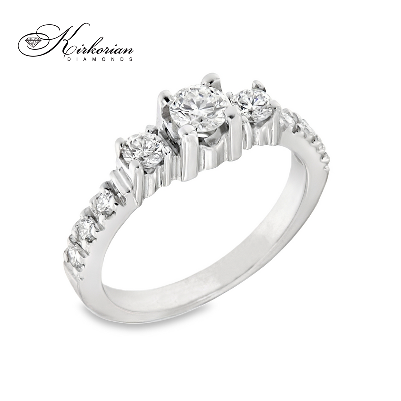Годежен пръстен с три диаманта 0.59ct бяло злато 14k – модел K379