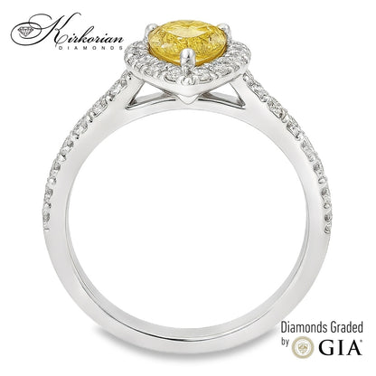 Елегантен годежен пръстен от бяло злато с Fancy Yellow диамант 1.35ct GIA
