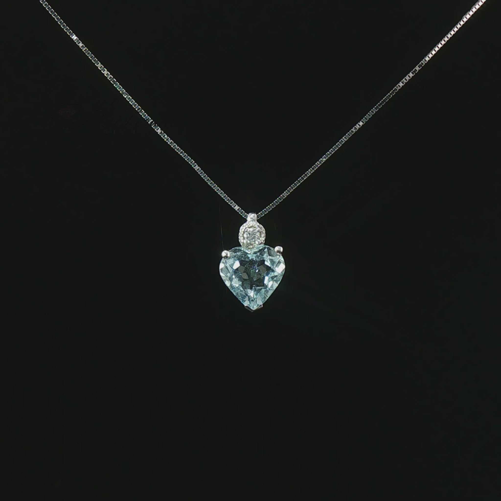 Видео на колие сърце от 18К бяло злато с аквамарин 1.00 ct и диамант 0.02 ct – модел S244591