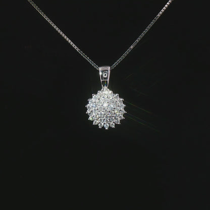 Видео на луксозно колие от бяло злато 18К с естествени диаманти 0.32 ct – елегантна кръгла диамантена висулка модел RN168