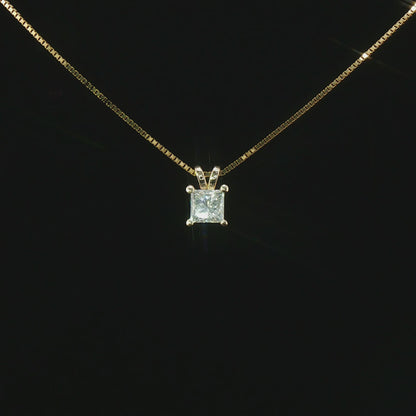 Колие с естествен Princess диамант 0.50 ct D VS1 GIA от 14К жълто злато