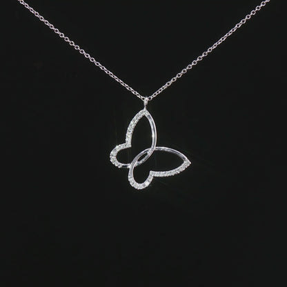 Видео на колие пеперуда от бяло злато 18K с естествени диаманти 0.07 ct – луксозен модел S228233 от Kirkorian Diamonds