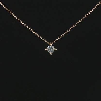 Видео на колие с естествен кръгъл диамант 0.30 ct D VS1 с GIA сертификат от 18К жълто злато.