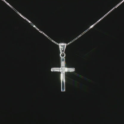 Видео на кръст от бяло злато 14K с естествен диамант 0.015 ct – елегантно колие модел VS007 от Kirkorian Diamonds