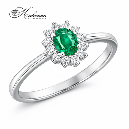Луксозен годежен пръстен от бяло злато 14К със смарагд и диаманти 0.14 ct – код RN131