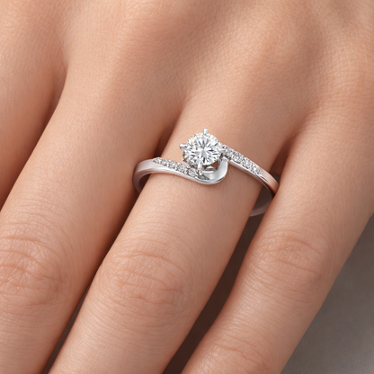 Годежен пръстен с диамант 0.24 ct в бяло злато 14К – елегантен модел с цени от производител