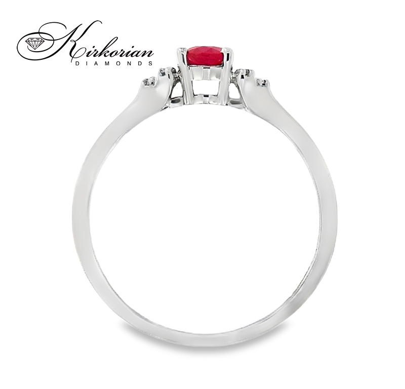 Годежен пръстен от бяло злато 18К с рубин 0.47 ct и диаманти 0.05 ct – код RN3