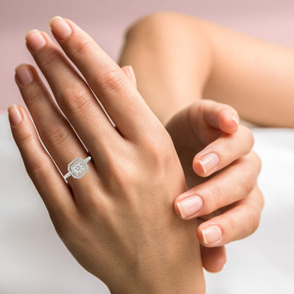 Годежен пръстен от бяло злато 14k с диамант 0.61ct – модел RN461